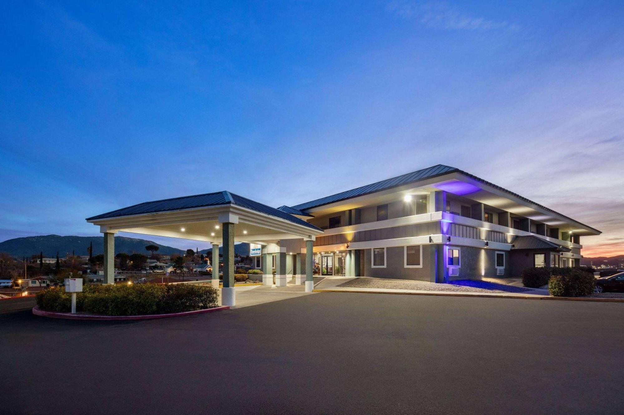 Travelodge By Wyndham Globe Az Extérieur photo