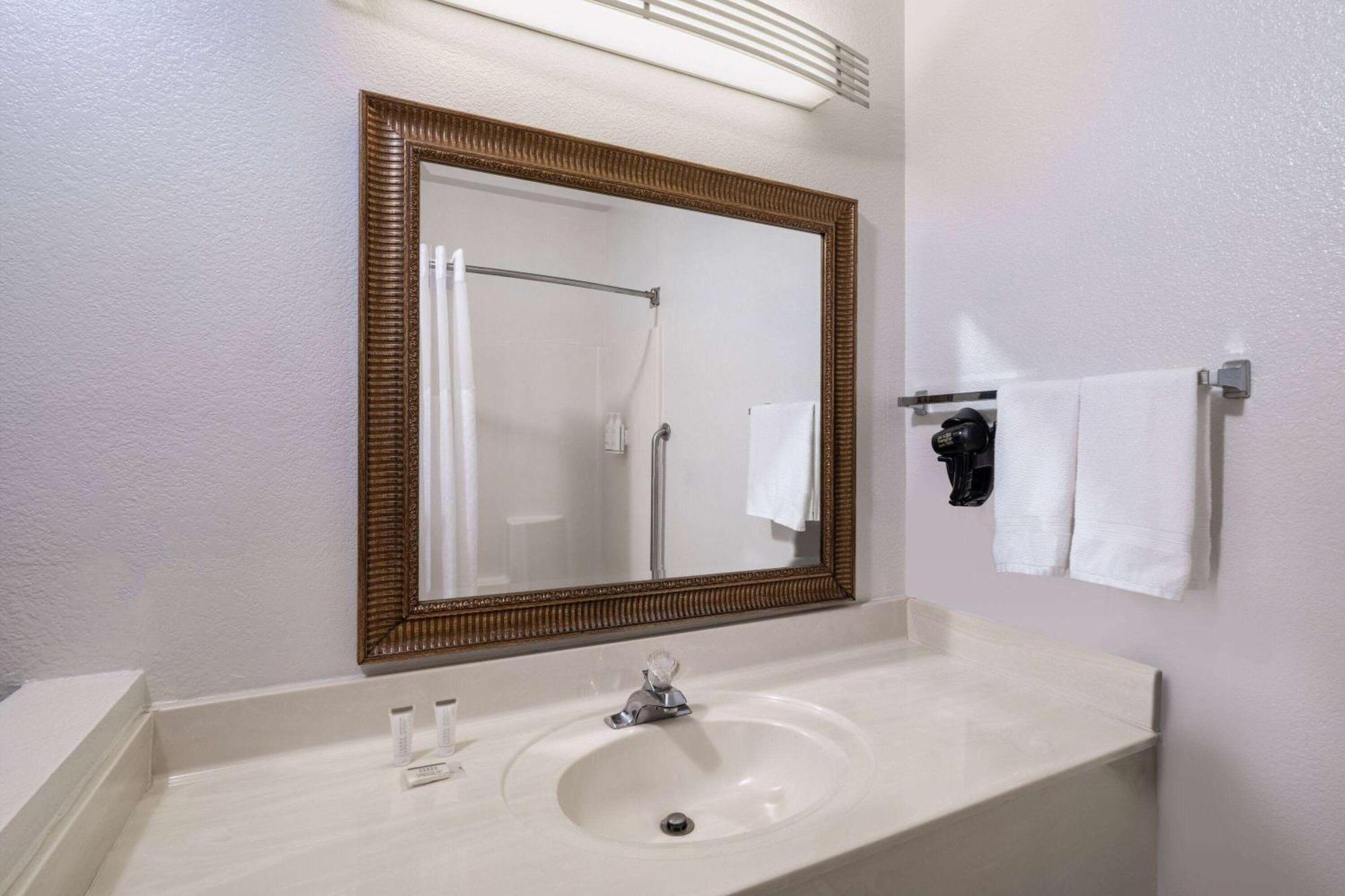 Travelodge By Wyndham Globe Az Extérieur photo